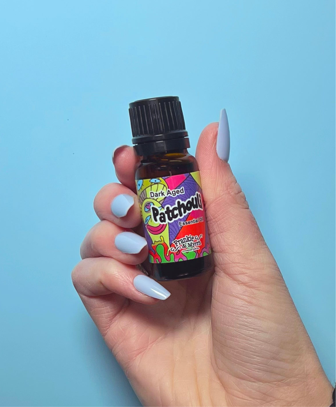 Huile essentielle de patchouli vieilli foncé